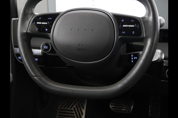 Hyundai IONIQ 5 Connect 58 kWh | SOH 100% | Stoelverwarming | Adaptive cruise | Bose Sound | Camera | Carplay | Half leder | Vehicle-to-load | Keyless | Navigatie | Full LED