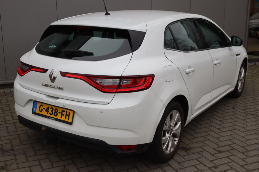 Renault Mégane 1.3 TCe 116PK Limited Trekhaak/Navigatie/Camera/Stoelverwaring/Cruise-control