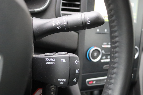 Renault Mégane 1.3 TCe 116PK Limited Trekhaak/Navigatie/Camera/Stoelverwaring/Cruise-control