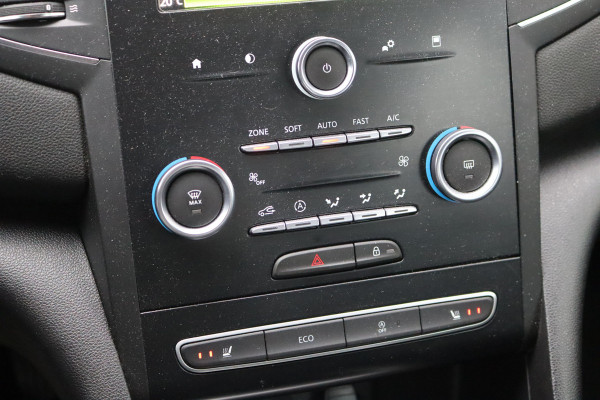 Renault Mégane 1.3 TCe 116PK Limited Trekhaak/Navigatie/Camera/Stoelverwaring/Cruise-control