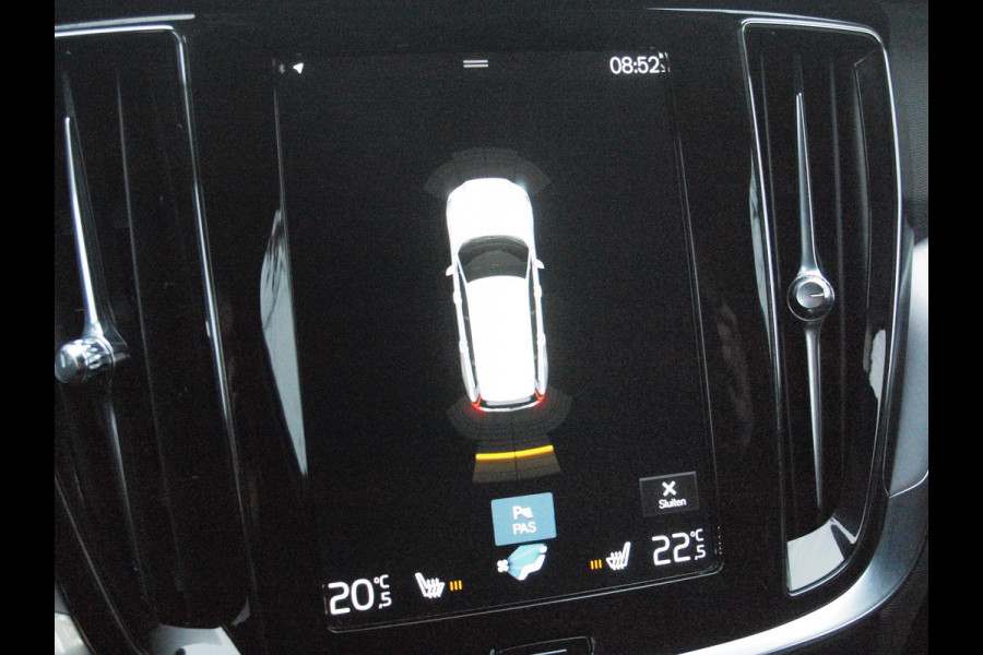 Volvo V60 2.0 T5 Momentum | Sportstoelen | Apple Carplay | Cruise Control | Leer | Trekhaak |