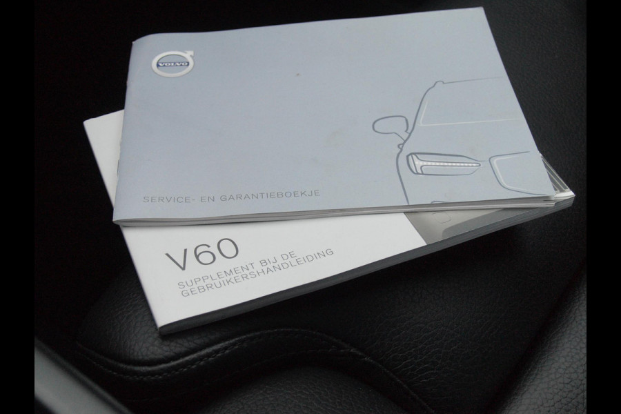 Volvo V60 2.0 T5 Momentum | Sportstoelen | Apple Carplay | Cruise Control | Leer | Trekhaak |