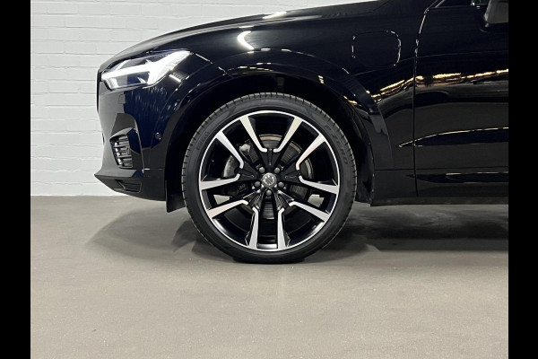 Volvo XC60 2.0 Recharge T8 AWD R-Design Trekhaak | Open dak | Massage | Cruise control | Stoel ventilatie | 360 camera | Stoel-/stuurverwarming | Head-up | Memory seats