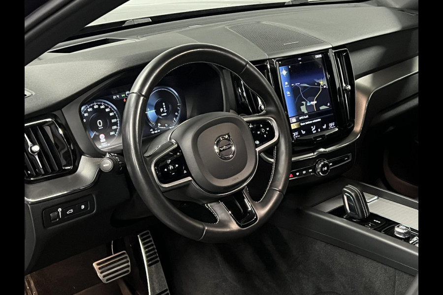 Volvo XC60 2.0 Recharge T8 AWD R-Design Trekhaak | Open dak | Massage | Cruise control | Stoel ventilatie | 360 camera | Stoel-/stuurverwarming | Head-up | Memory seats