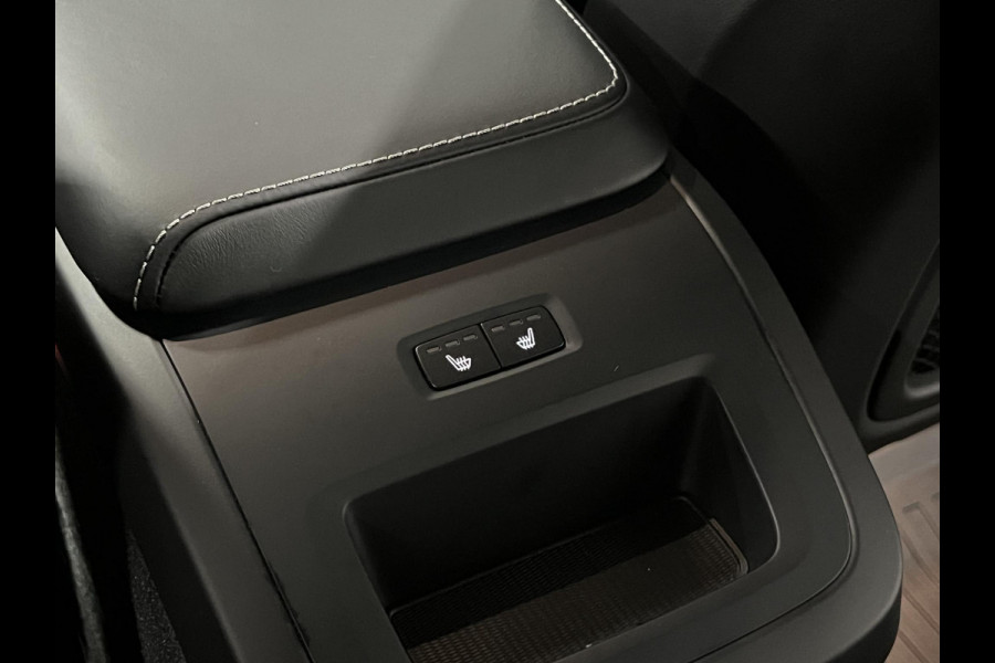 Volvo XC60 2.0 Recharge T8 AWD R-Design Trekhaak | Open dak | Massage | Cruise control | Stoel ventilatie | 360 camera | Stoel-/stuurverwarming | Head-up | Memory seats