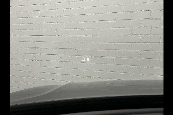 Volvo XC60 2.0 Recharge T8 AWD R-Design Trekhaak | Open dak | Massage | Cruise control | Stoel ventilatie | 360 camera | Stoel-/stuurverwarming | Head-up | Memory seats