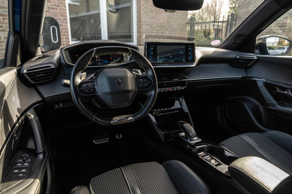 Peugeot 2008 1.2 PureTech GT-line 131 PK Aut. Adaptive Trekhaak i-3D Cockpit Camera Keyless LED 17''