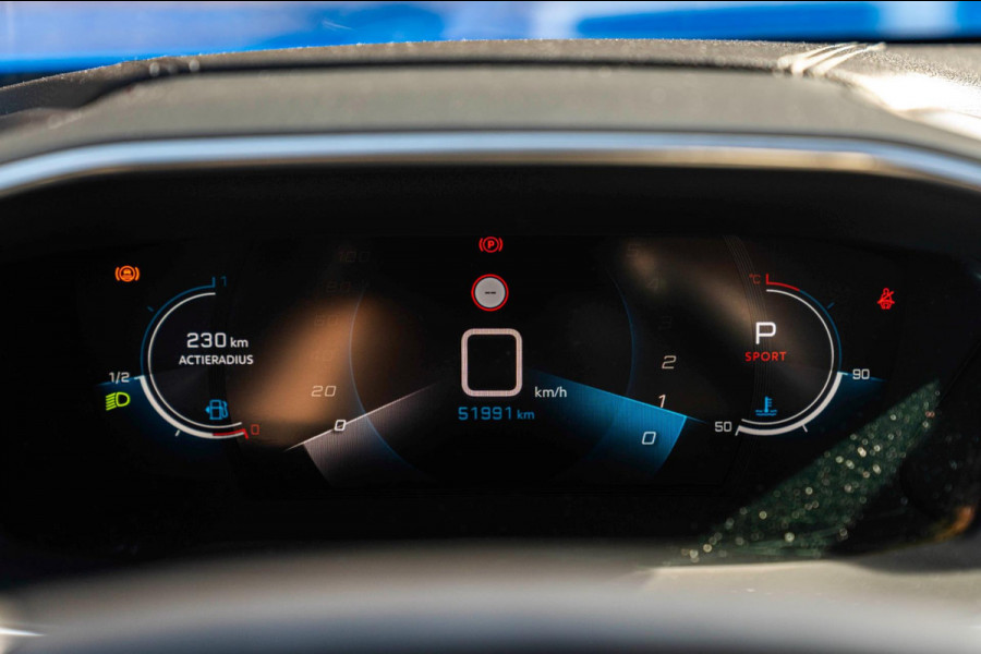 Peugeot 2008 1.2 PureTech GT-line 131 PK Aut. Adaptive Trekhaak i-3D Cockpit Camera Keyless LED 17''