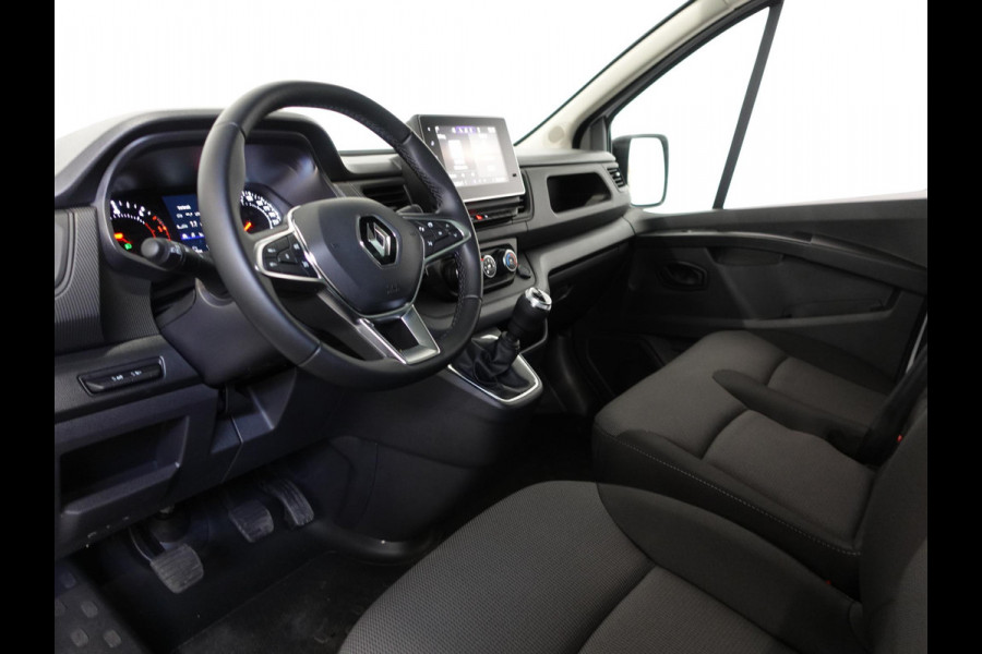 Renault Trafic 2.0 Blue dCi 150PK T30 L2H1 Advance Airco Bluetooth Camera Cruise PDC Trekhaak