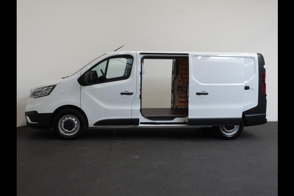 Renault Trafic 2.0 Blue dCi 150PK T30 L2H1 Advance Airco Bluetooth Camera Cruise PDC Trekhaak