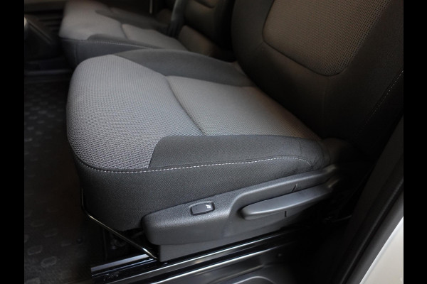 Renault Trafic 2.0 Blue dCi 150PK T30 L2H1 Advance Airco Bluetooth Camera Cruise PDC Trekhaak