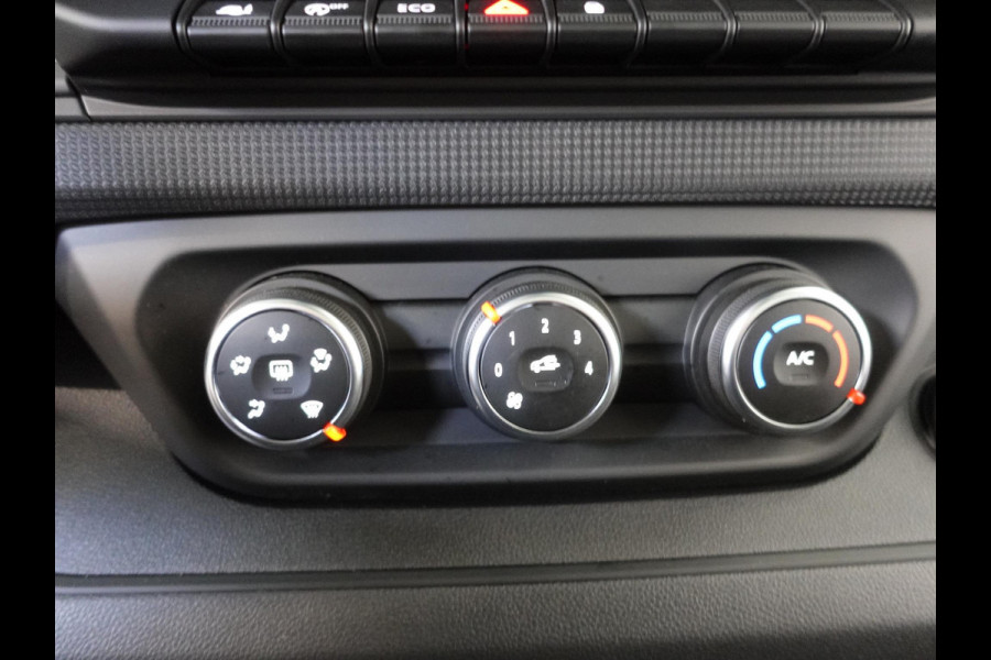 Renault Trafic 2.0 Blue dCi 150PK T30 L2H1 Advance Airco Bluetooth Camera Cruise PDC Trekhaak