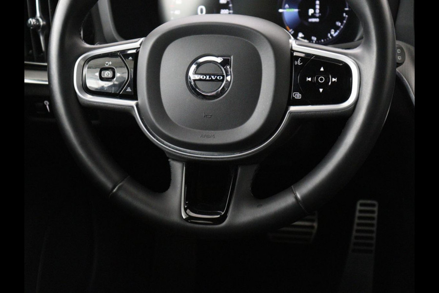 Volvo V60 2.0 T6 Recharge AWD R-Design | Trekhaak | Stoelventilatie | Massage | Memory | Adaptive cruise | Carplay | Camera | Keyless | Navigatie | Full LED | PHEV | Plug In