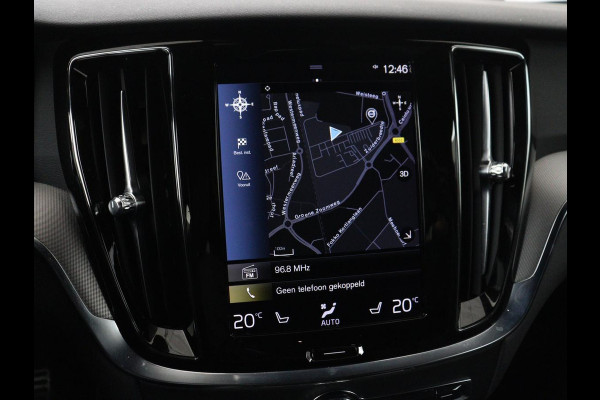 Volvo V60 2.0 T6 Recharge AWD R-Design | Trekhaak | Stoelventilatie | Massage | Memory | Adaptive cruise | Carplay | Camera | Keyless | Navigatie | Full LED | PHEV | Plug In