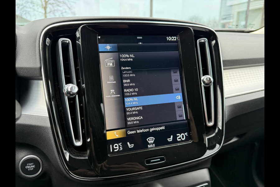 Volvo XC40 1.5 T4 Recharge Inscription Expression - Navi - Virt.Cockpit - Trekhaak - Winterpakket