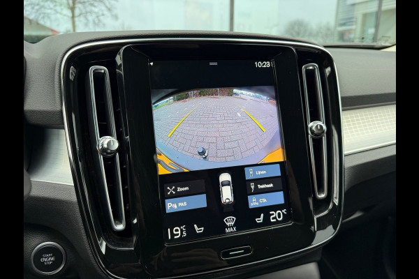 Volvo XC40 1.5 T4 Recharge Inscription Expression - Navi - Virt.Cockpit - Trekhaak - Winterpakket