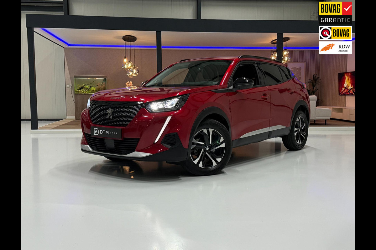 Peugeot 2008 1.2 Aut. Allure 360° Carbon 3D cockpit Navi Half leder Keyless Apple Carplay