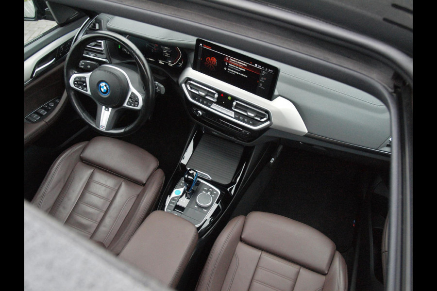BMW iX3 High Executive 80 kWh | Nieuw Model | Panoramadak | Trekhaak | Harman Kardon | NL-Auto | Full Options