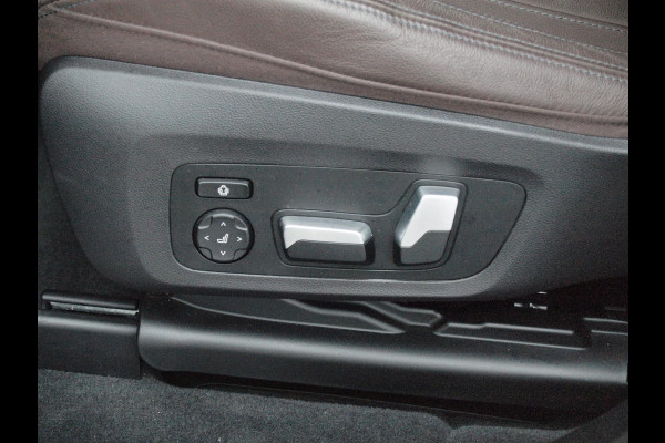 BMW iX3 High Executive 80 kWh | Nieuw Model | Panoramadak | Trekhaak | Harman Kardon | NL-Auto | Full Options