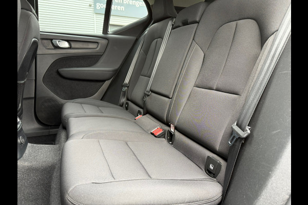 Volvo XC40 1.5 T4 Recharge Inscription Expression - Navi - Virt.Cockpit - Trekhaak - Winterpakket
