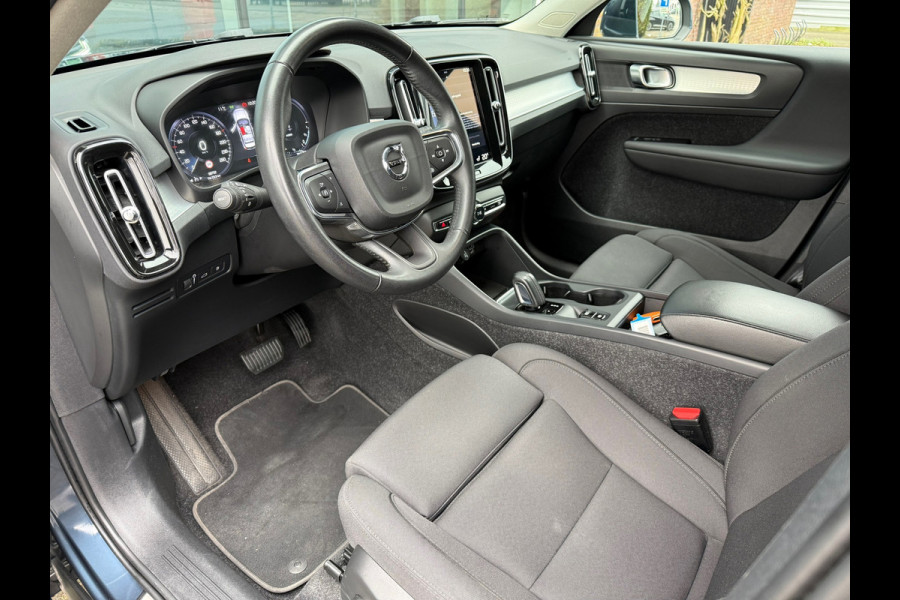Volvo XC40 1.5 T4 Recharge Inscription Expression - Navi - Virt.Cockpit - Trekhaak - Winterpakket