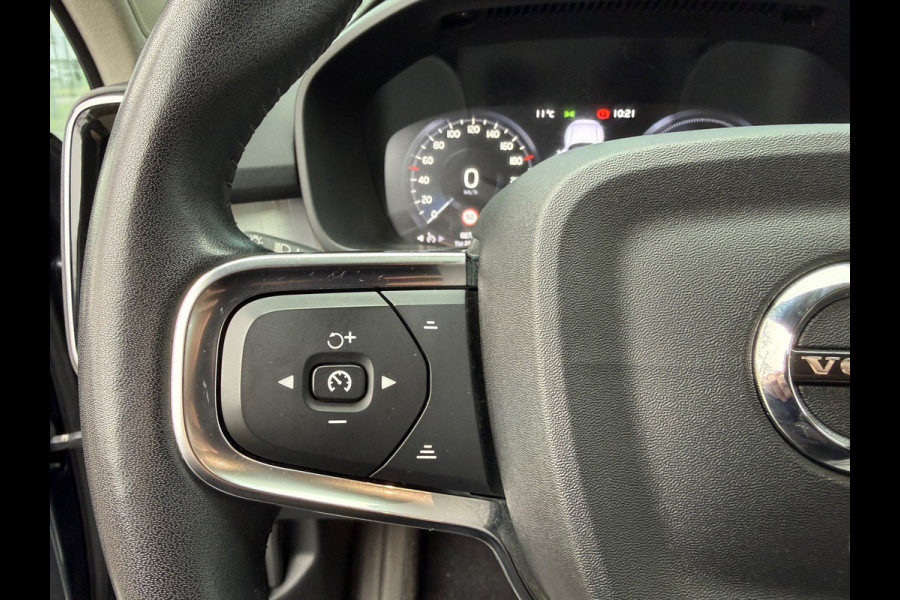 Volvo XC40 1.5 T4 Recharge Inscription Expression - Navi - Virt.Cockpit - Trekhaak - Winterpakket