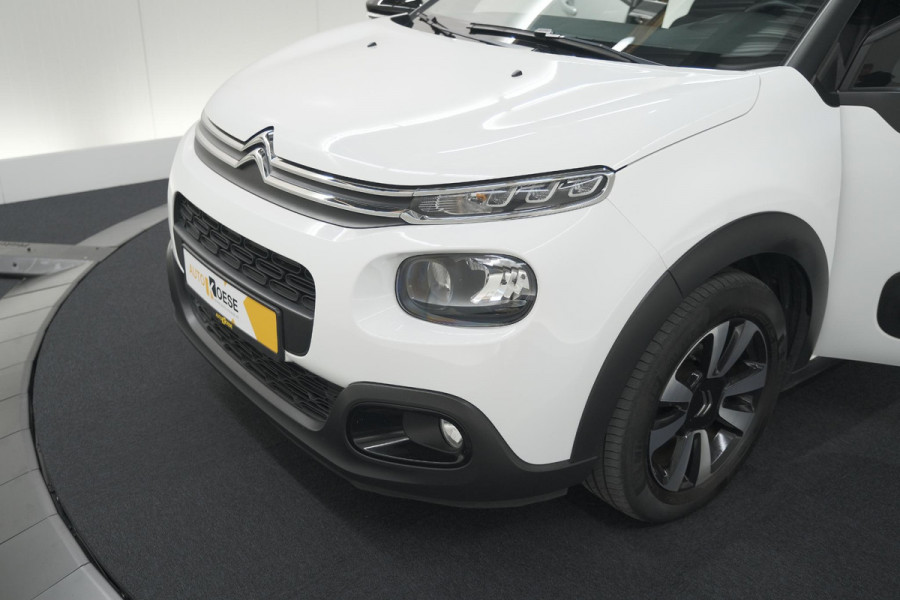 Citroën C3 PureTech 110 EAT6 Feel Edition | Panoramadak | Stoelverwarming | Apple Carplay | Parkeersensoren