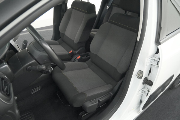 Citroën C3 PureTech 110 EAT6 Feel Edition | Panoramadak | Stoelverwarming | Apple Carplay | Parkeersensoren