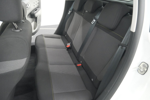 Citroën C3 PureTech 110 EAT6 Feel Edition | Panoramadak | Stoelverwarming | Apple Carplay | Parkeersensoren