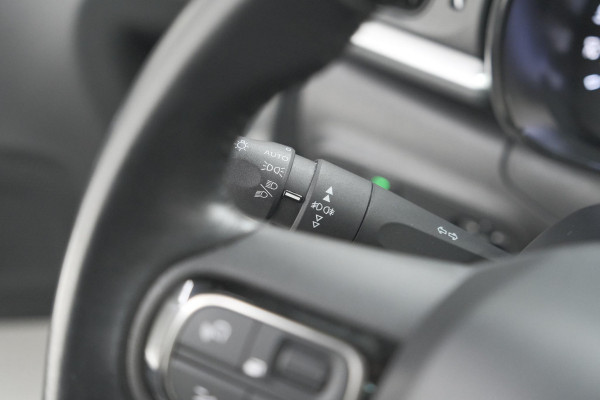 Citroën C3 PureTech 110 EAT6 Feel Edition | Panoramadak | Stoelverwarming | Apple Carplay | Parkeersensoren