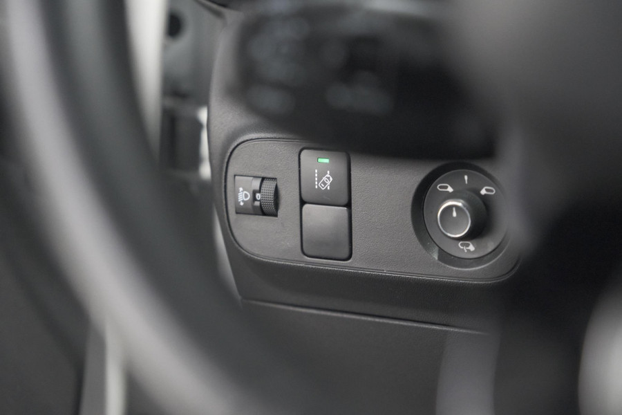 Citroën C3 PureTech 110 EAT6 Feel Edition | Panoramadak | Stoelverwarming | Apple Carplay | Parkeersensoren