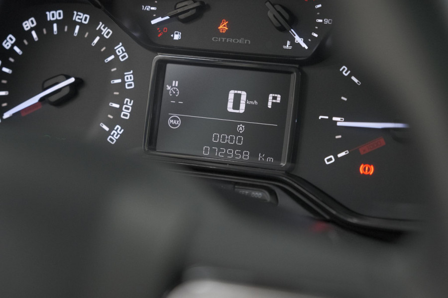 Citroën C3 PureTech 110 EAT6 Feel Edition | Panoramadak | Stoelverwarming | Apple Carplay | Parkeersensoren