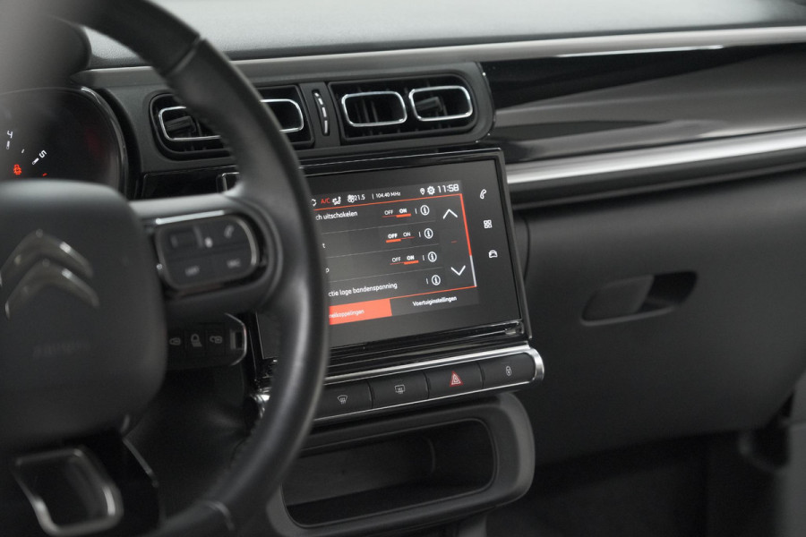 Citroën C3 PureTech 110 EAT6 Feel Edition | Panoramadak | Stoelverwarming | Apple Carplay | Parkeersensoren