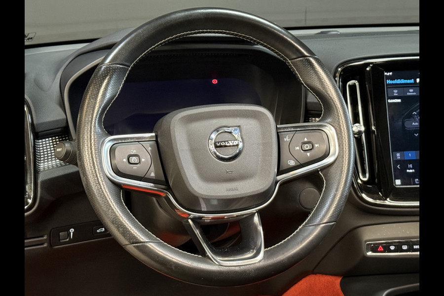 Volvo XC40 Recharge P8 AWD R-Design | | SOH 92% | Panoramadak | Apple Carplay | Stoel/Stuurverwarming
