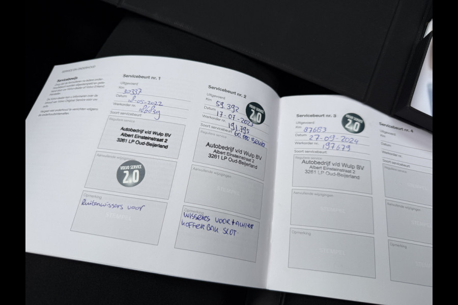 Volvo XC40 Recharge P8 AWD R-Design | | SOH 92% | Panoramadak | Apple Carplay | Stoel/Stuurverwarming