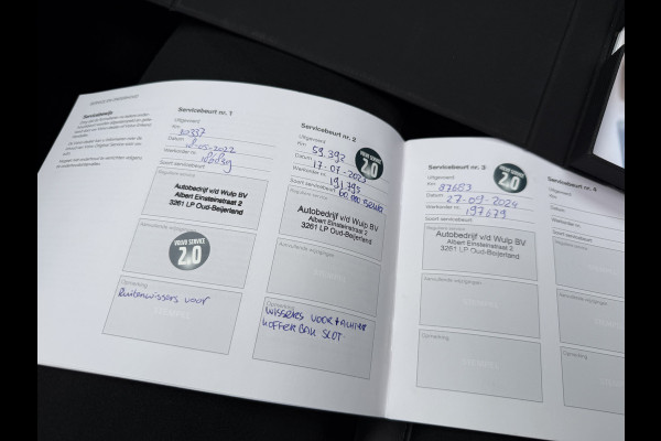 Volvo XC40 Recharge P8 AWD R-Design | | SOH 92% | Panoramadak | Apple Carplay | Stoel/Stuurverwarming