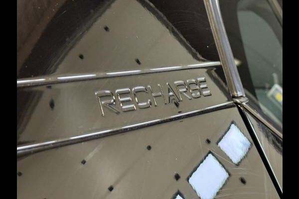 Volvo XC40 Recharge P8 AWD R-Design | | SOH 92% | Panoramadak | Apple Carplay | Stoel/Stuurverwarming