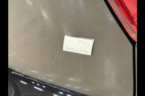 Volvo XC40 Recharge P8 AWD R-Design | | SOH 92% | Panoramadak | Apple Carplay | Stoel/Stuurverwarming