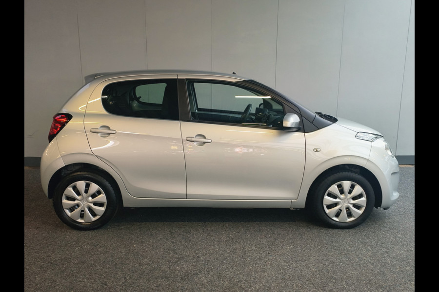 Citroën C1 1.0 VTi - Apple/Android uit 2020 Rijklaar + 12 maanden Bovag-garantie Henk Jongen Auto's in Helmond,  al 50 jaar service zoals 't hoort!