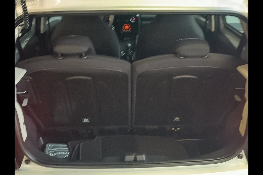 Citroën C1 1.0 VTi - Apple/Android uit 2020 Rijklaar + 12 maanden Bovag-garantie Henk Jongen Auto's in Helmond,  al 50 jaar service zoals 't hoort!