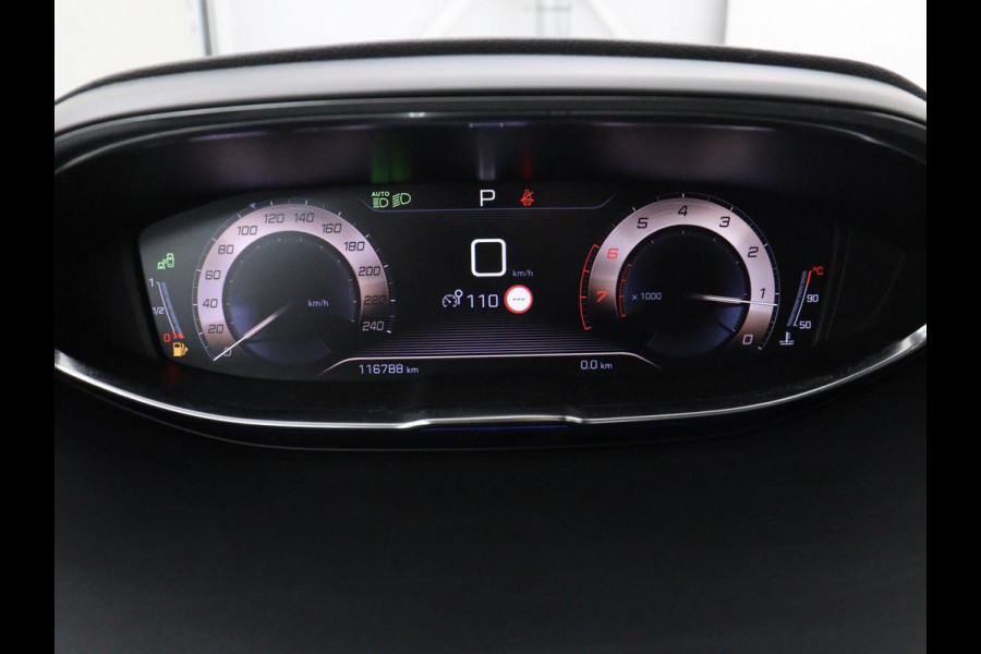 Peugeot 3008 1.6 e-THP Allure | Panoramadak | Trekhaak | Stoelverwarming | Adaptive cruise | FOCAL Sound | 360 Camera | Half leder | Keyless | Full LED | Massage | Navigatie