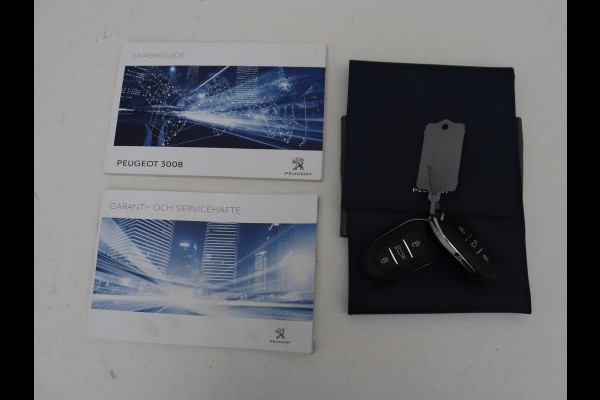 Peugeot 3008 1.6 e-THP Allure | Panoramadak | Trekhaak | Stoelverwarming | Adaptive cruise | FOCAL Sound | 360 Camera | Half leder | Keyless | Full LED | Massage | Navigatie