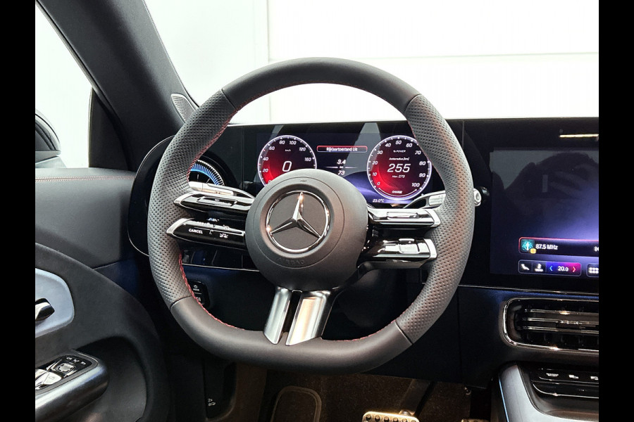 Mercedes-Benz CLA-Klasse 250+ Launch Edition 85 kWh | Adaptieve Cruise Control | Nightpakket | Memorypakket voorstoelen | Warmtepomp | MULTIBEAM LED | 19 inch AMG velgen |