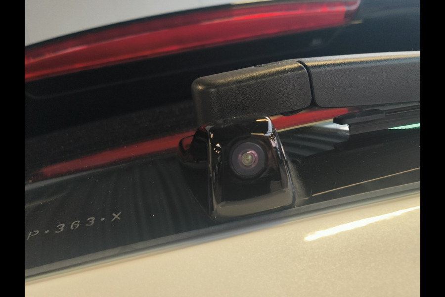 Kia Niro 1.6 GDi Hybrid DynamicLine Rijklaar + 12 maanden Bovag-garantie Henk Jongen Auto's in Helmond,  al 50 jaar service zoals 't hoort!