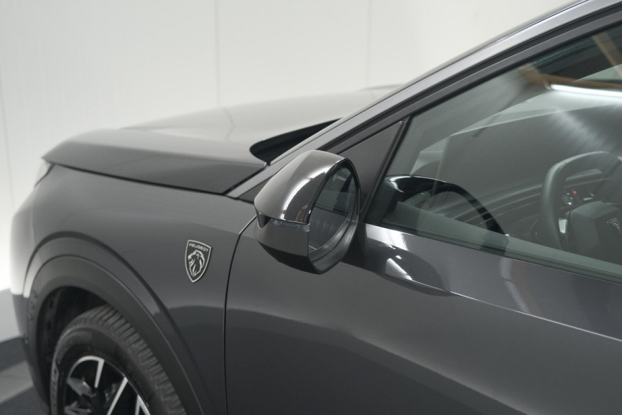 Peugeot 3008 1.2 Hybrid 136 GT | Panoramdak | 360 Camera | Stoelverwarming | Elektrische Kofferklep | Allseason Banden