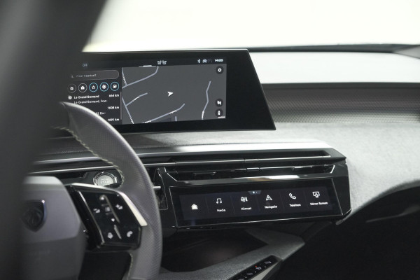 Peugeot 3008 1.2 Hybrid 136 GT | Panoramdak | 360 Camera | Stoelverwarming | Elektrische Kofferklep | Allseason Banden