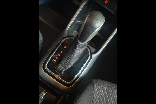 Suzuki Ignis 1.2 Smart Hybrid Style AUTOMAAT uit 2021 Rijklaar + 12 maanden Bovag-garantie Henk Jongen Auto's in Helmond,  al 50 jaar service zoals 't hoort!