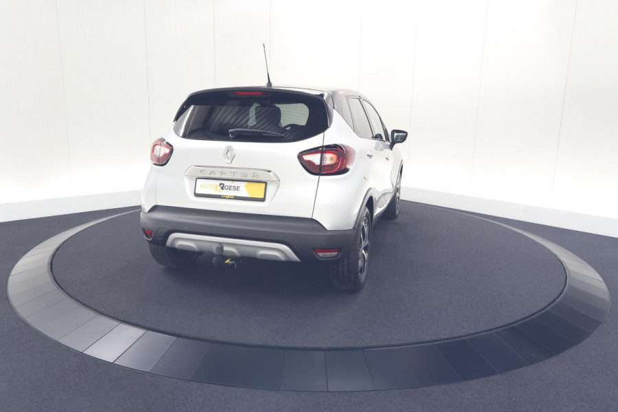 Renault Captur TCe 150 EDC Intens | Trekhaak | Navigatie | Parkeersensoren