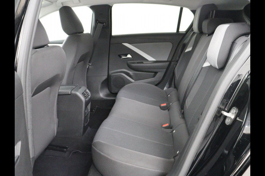 Opel Astra 1.6 Hybrid Business Edition | Stoelverwarming | Adaptive cruise | Navigatie | Camera | Full LED | Stuurverwarming | Bluetooth | Climate control | Comfortstoelen | PHEV | Plug In