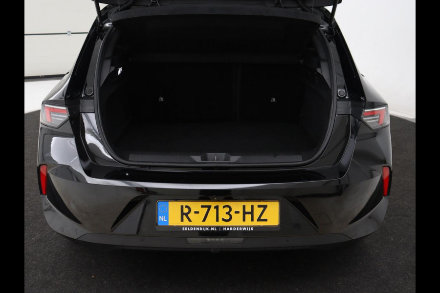 Opel Astra 1.6 Hybrid Business Edition | Stoelverwarming | Adaptive cruise | Navigatie | Camera | Full LED | Stuurverwarming | Bluetooth | Climate control | Comfortstoelen | PHEV | Plug In